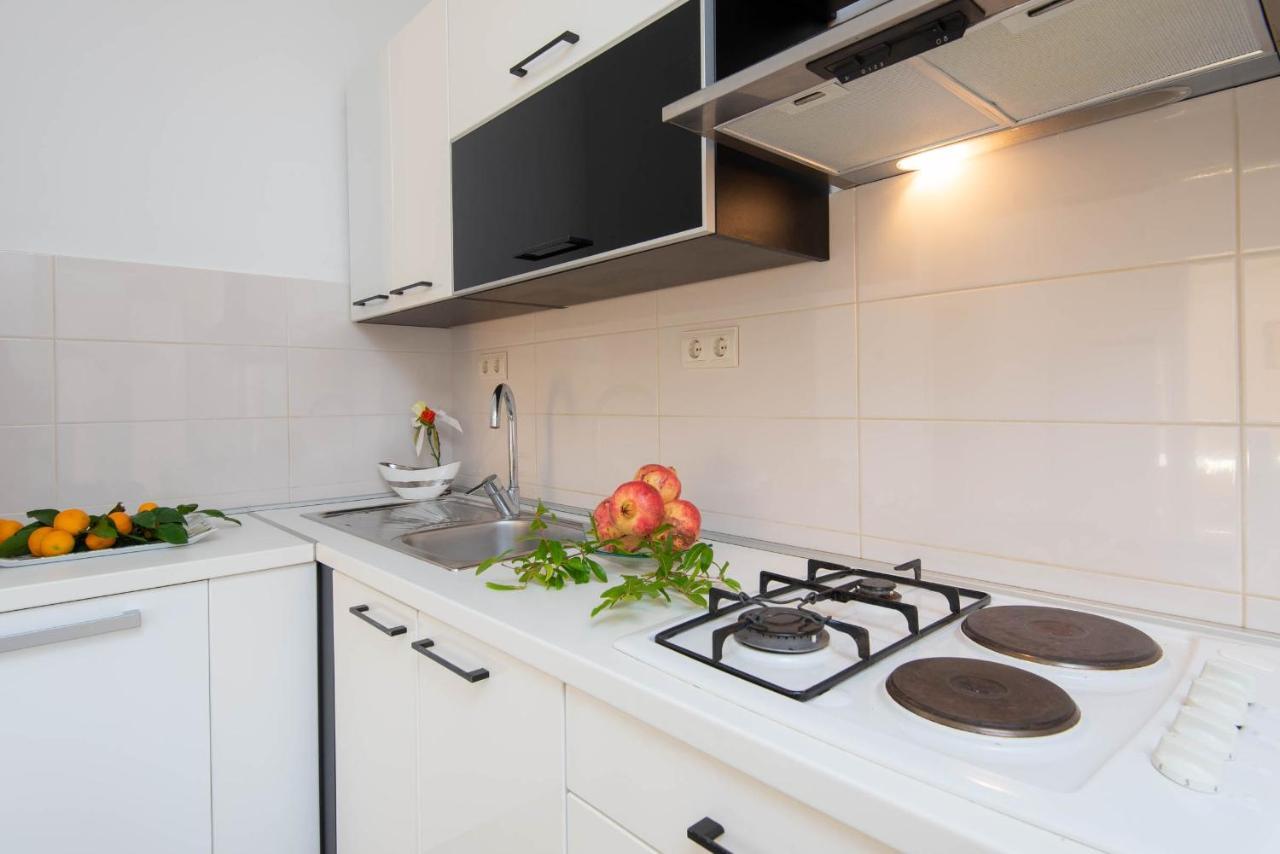 Apartments Lenka Orebić Zewnętrze zdjęcie