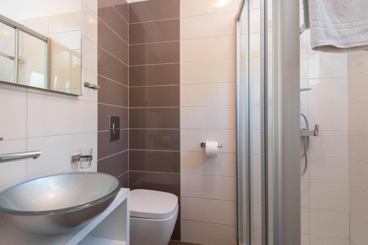 Apartments Lenka Orebić Zewnętrze zdjęcie