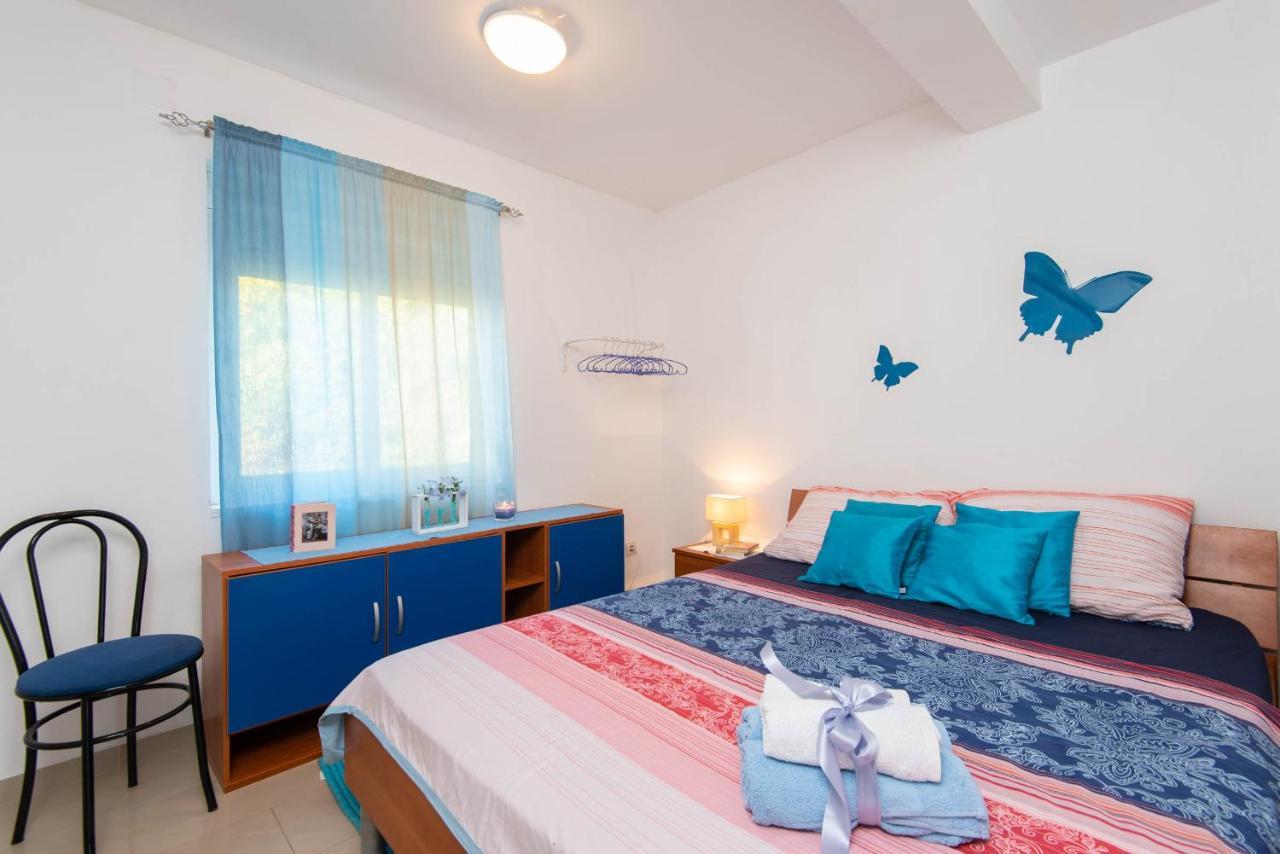 Apartments Lenka Orebić Zewnętrze zdjęcie